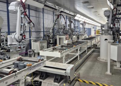 Revamping linea di trasporto con stazioni di sigillatura automatica robotizzata
